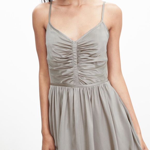 🆕 NWT Banana Republic Women's Gray Shirred Silk Dress - Picture 1 of 8